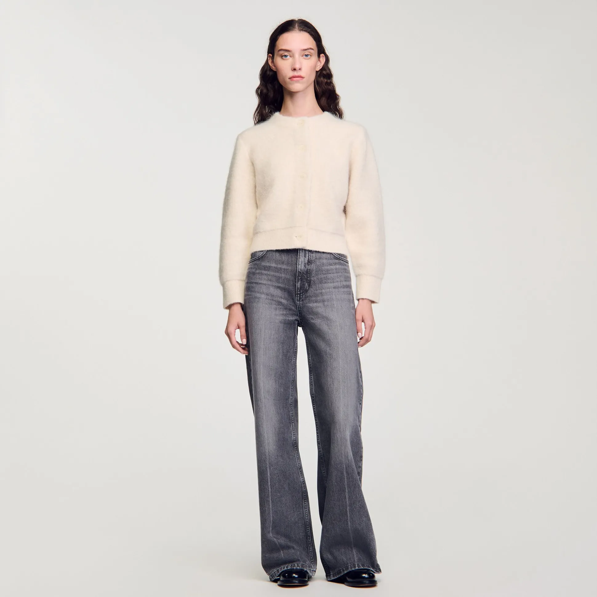 Cardigan Corto In Morbida Maglia