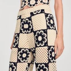 Pantaloni In Maglia Crochet