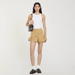 Shorts Con Volant