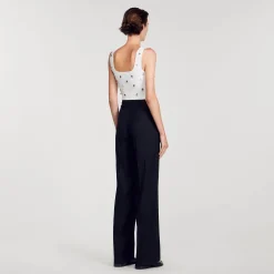 Top In Maglia Decorato Con Charms
