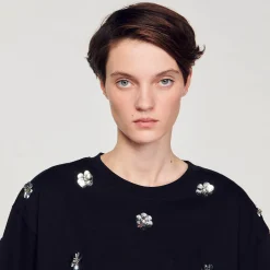 T-shirt Decorata Con Lustrini A Fiori